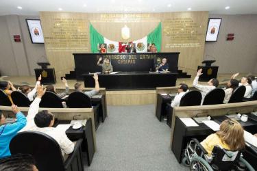 Aprueba Congreso exhorto para que las propinas no sean incluidas en la cuenta de consumo