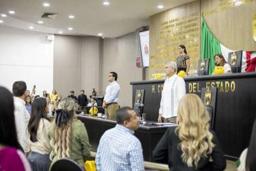 Congreso aprueba imponer medalla “Miguel Álvarez Del Toro” al biólogo Carlos Alberto Guichard Romero