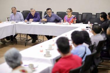 Congreso mantiene diálogo permanente con magisterio en Chiapas