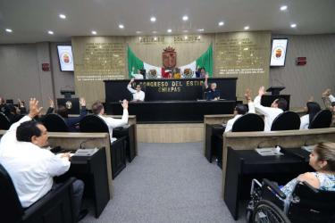 Democracia, justicia y desarrollo social, bases del Parlamento y Constitución Política de Chiapas