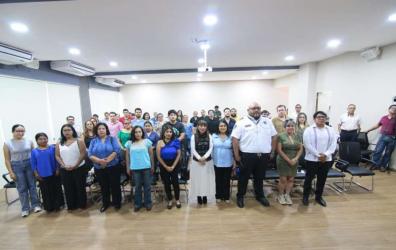 Imparten taller: “Paternidades afectivas” a trabajadores del Congreso